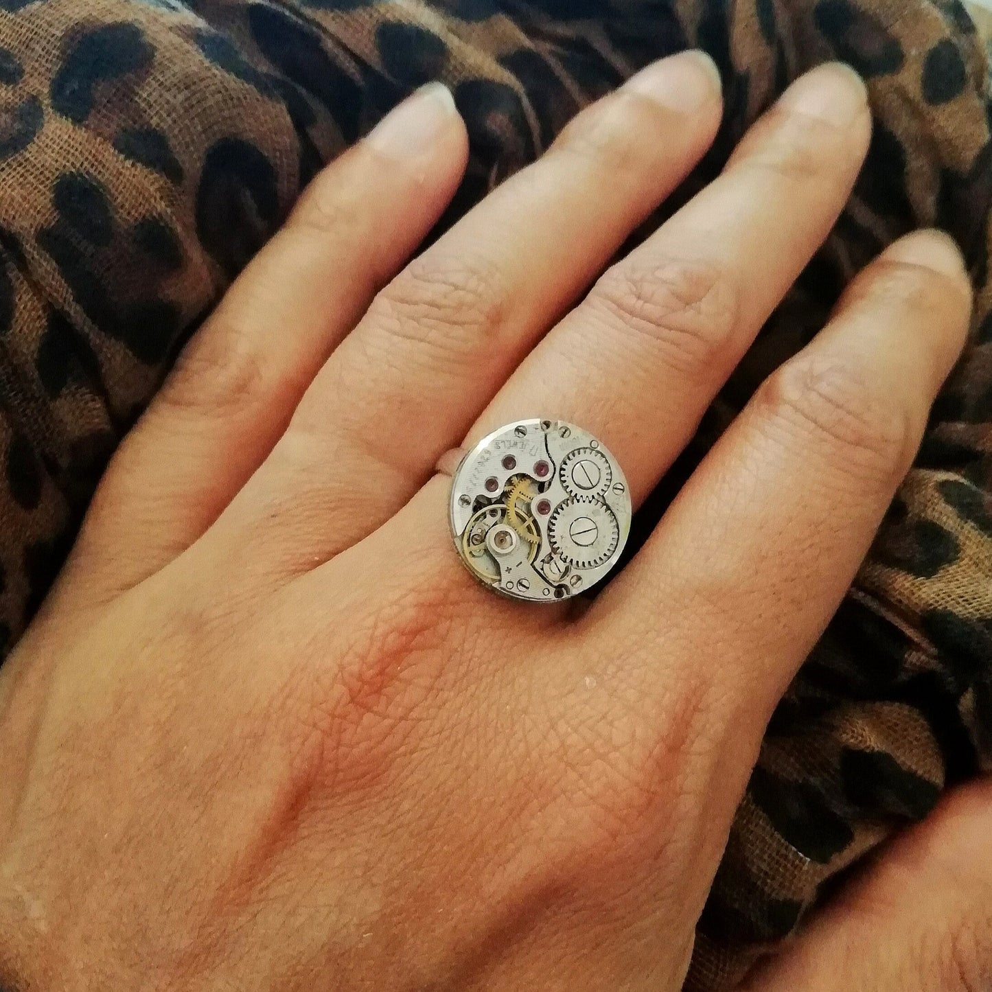 Adjustable Timepiece Rings